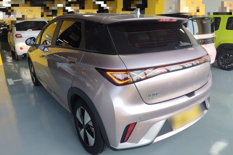 Used BYD Dolphin 2023 420 km Fashion Edition