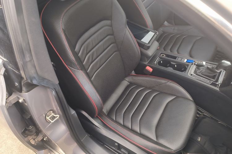 Used Volkswagen FAW-Volkswagen CC 2019 380TSI Yeyan Edition China V Standard Right Front Seat