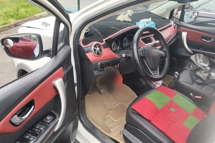 Used Haval H1 2015 1.5L AMT Urban Model Driver Seat