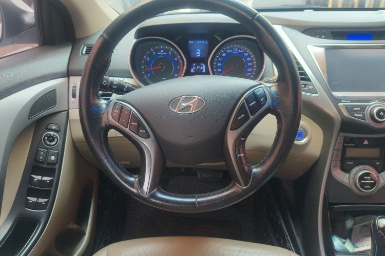 Used Hyundai Elantra (5th Generation / Langdong) 2015 1.6L Automatic Luxury Model
