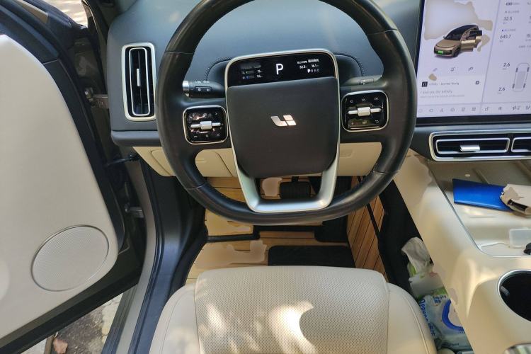Used Li Auto L9 2022 Max model