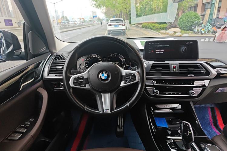Used BMW X3 2018 xDrive25i M Sport Package China VI Steering Wheel