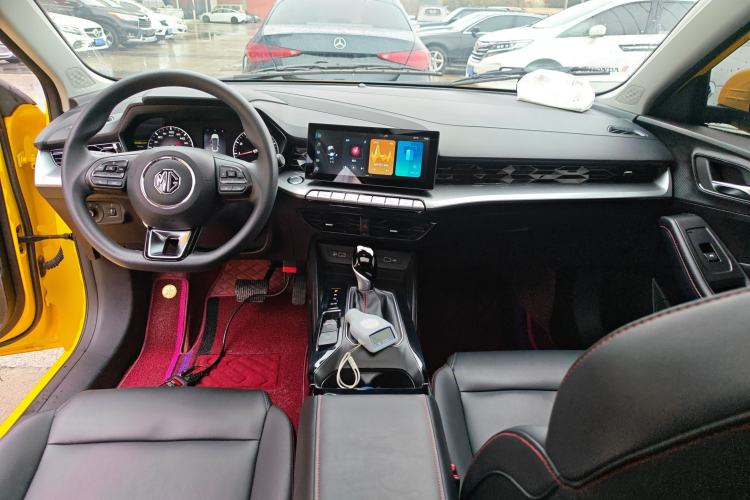 Used MG 5 2021 180 DVVT CVT Youth Luxury Edition
