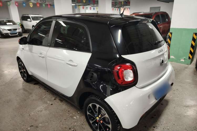 Used smart forfour 2016 1.0L 52 kW Passion Edition