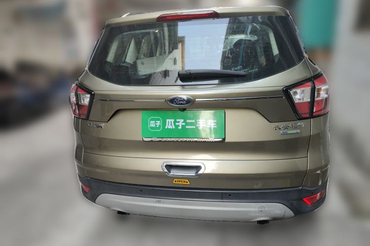 Used Ford Kuga 2018 Facelifted EcoBoost 180 Two-Wheel Drive Luxury Wing Edition
