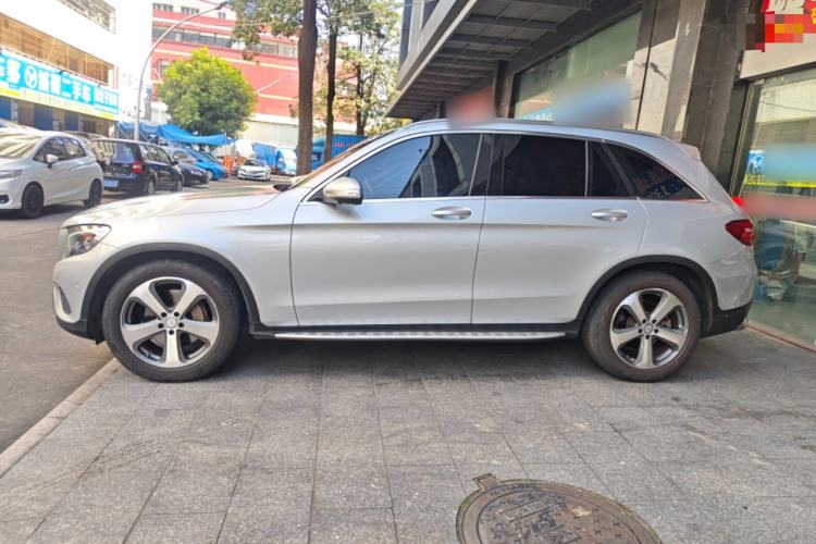 Used Mercedes-Benz GLC 2016 GLC 300 4MATIC Dynamic Model