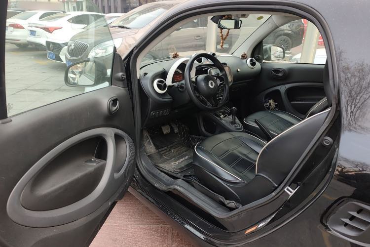 Used smart fortwo 2016 1.0L Grey Ranger Special Edition
