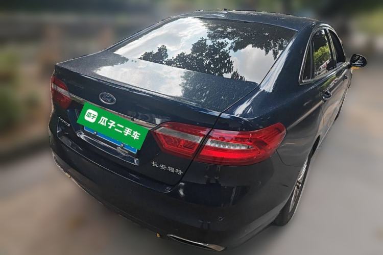 Used Ford Taurus 2015 EcoBoost 245 Fashion Edition
