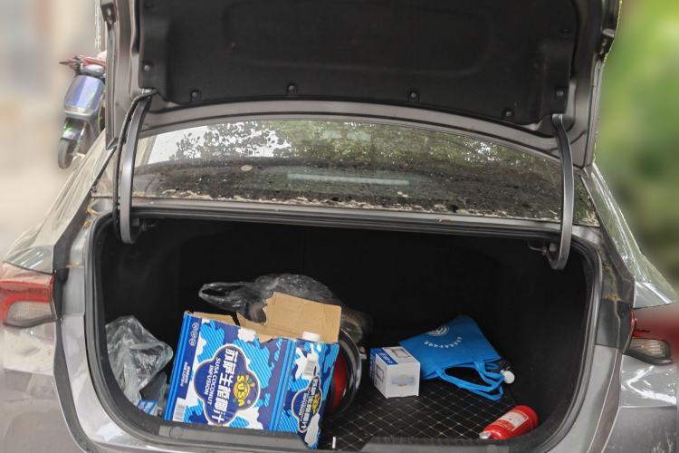 Used GAC Trumpchi EMPOW 2023 270T DCT J15 Version Trunk