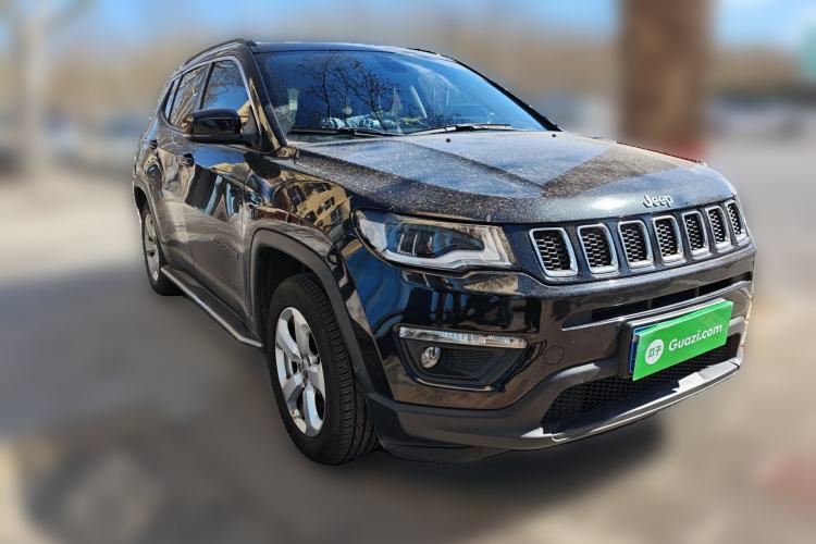 Used Jeep Compass 2017 200T Automatic Family Edition
