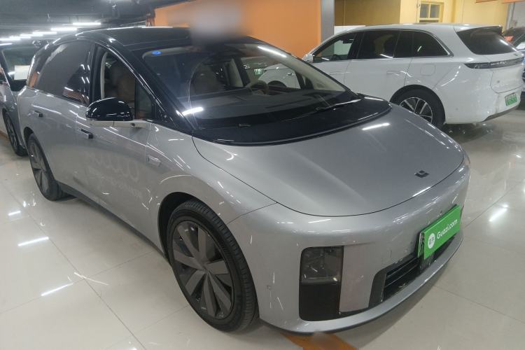Used Li Auto i8 2025 Model Standard Version

