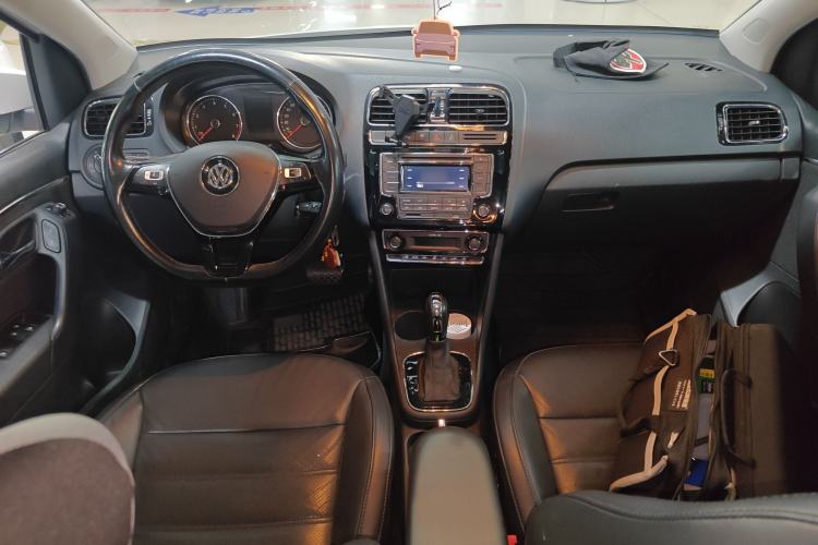 Used Volkswagen Polo 2016 1.6L Automatic Luxury Model
