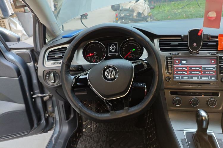 Used Volkswagen Golf 2014 1.6L Automatic Comfort Model