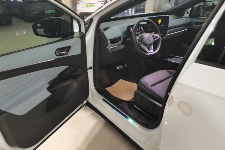 Used Volkswagen ID.4 X 2023 Pure Smart Edition