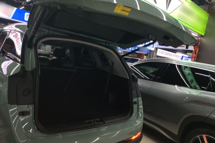 Used JETOUR Shanhai L9 2024 1.5TD 2DHT Max 7-Seater
