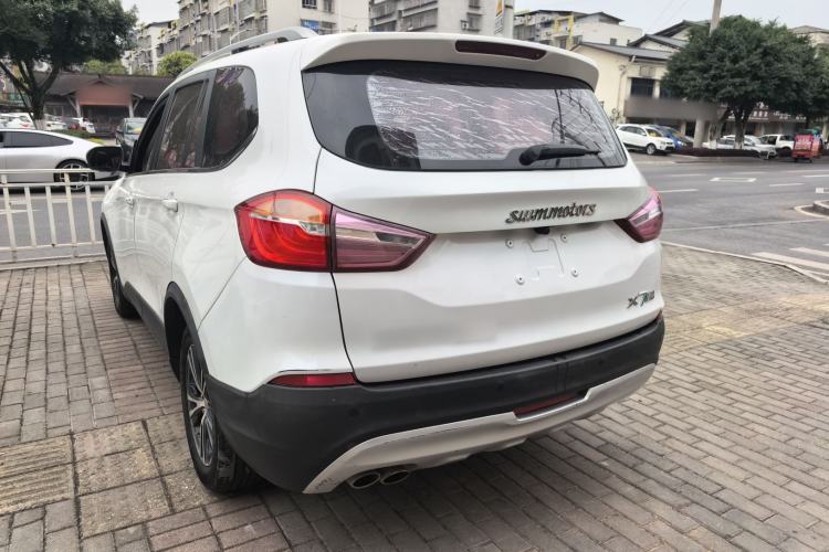 Used SWM X7 2016 1.8L Manual Luxury Edition 7 Seats