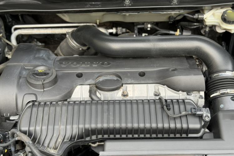 Used Volvo V40 2014 2.0T Zhiya Edition