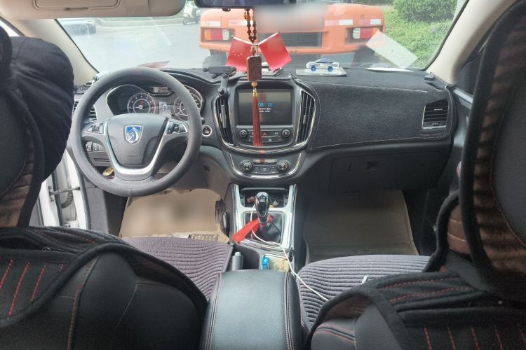 Used Baojun 560 2016 1.5T Manual Luxury Model
