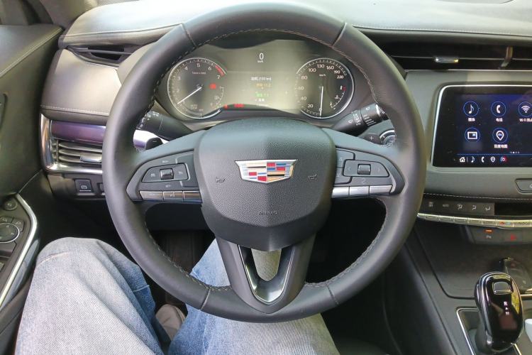 Used Cadillac XT4 2022 28T Two-Wheel Drive Fashion Edition
