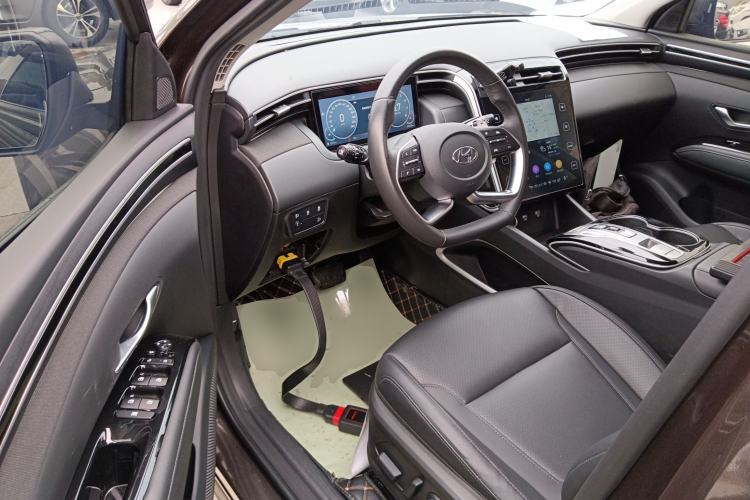 Used Hyundai Tucson 2021 Tucson L 1.5T DCT Luxury Prestige Edition Interior 3