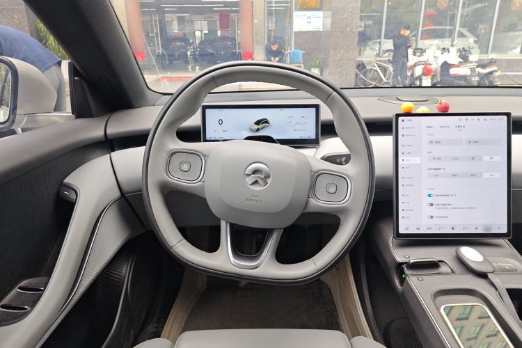 Used Nio ET5T 2024 75kWh Touring Steering Wheel