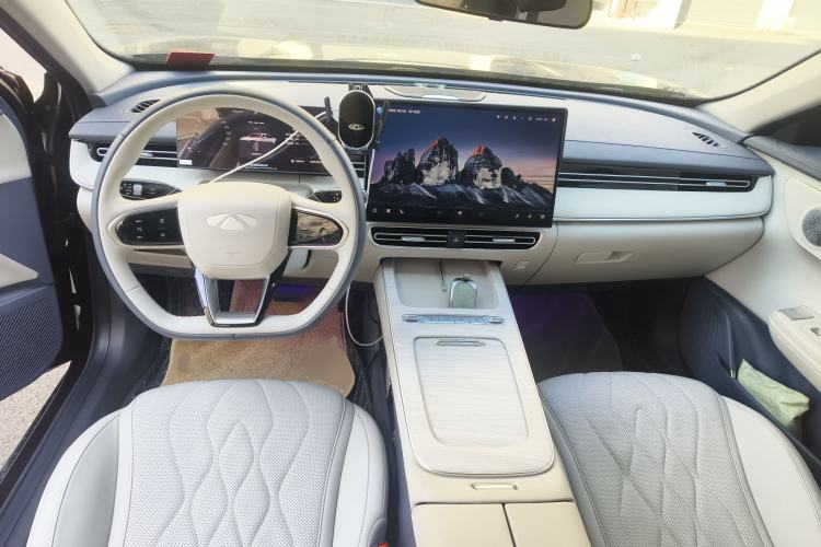 Used Chery Fengyun A8L 2025 1.5 TGDI 145 km Comfort Version