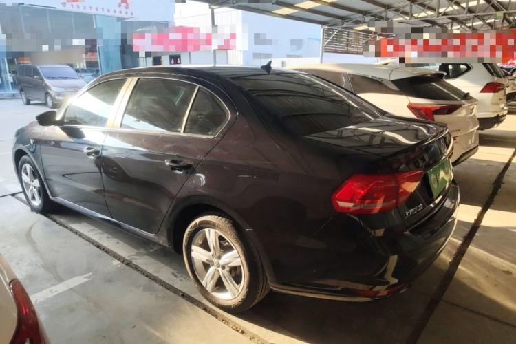 Used Volkswagen Lavida 2017 1.6L Manual Fashion Edition