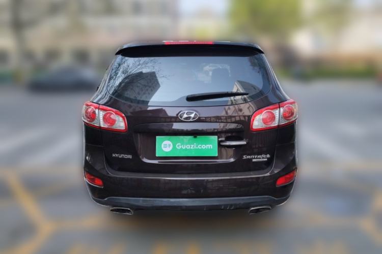 Used Hyundai Santa Fe Classic 2010 2.4 Comfort Edition 7-Seater Four-Wheel Drive Rear