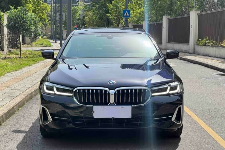 Used BMW 5 Series 2021 Updated Version 525Li Luxury Package Exterior 6
