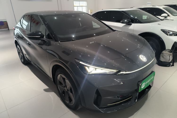 Used Volkswagen ID.UNYX 2024 Pro Long-Range Version Front Right 45 Deg