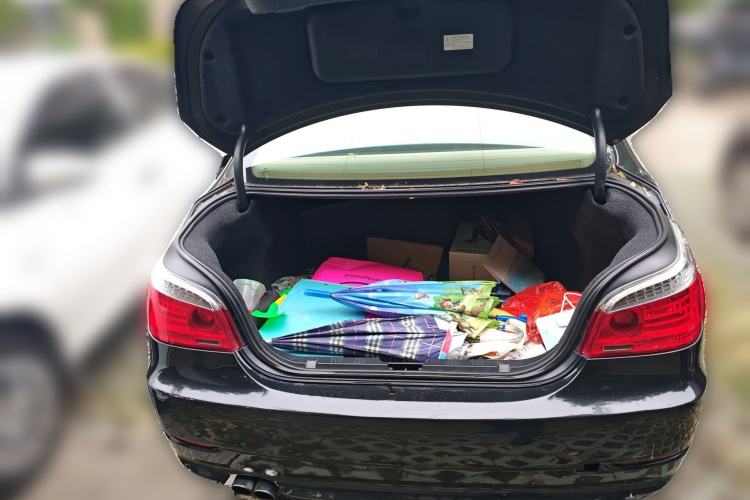 Used BMW 5 Series 2010 530Li Luxury Model Trunk