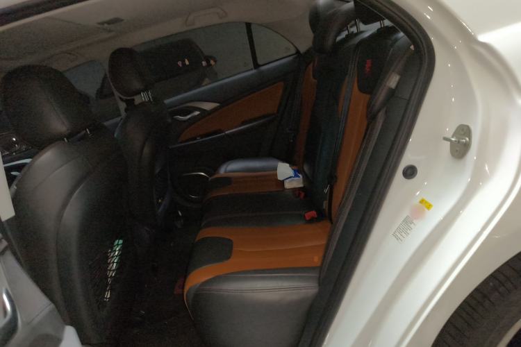 Used BYD Qin New Energy 2015 1.5T Dual-Crown Flagship Plus Edition