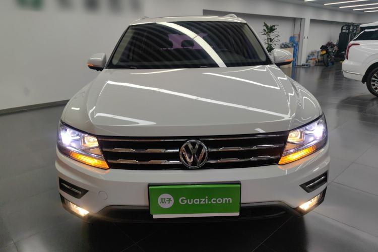 Used Volkswagen Tiguan L 2019 330TSI Automatic Two-Wheel Drive Smart Luxury Version China V Emission Standard