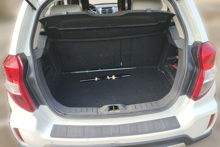 Used CHANGAN CX20 2014 1.4L Manual Sport Version China IV Standard