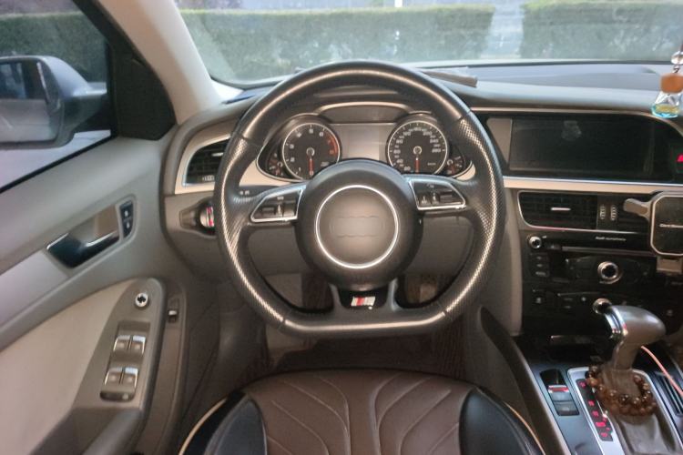 Used Audi A4L 2013 30 TFSI Automatic Comfort Model
