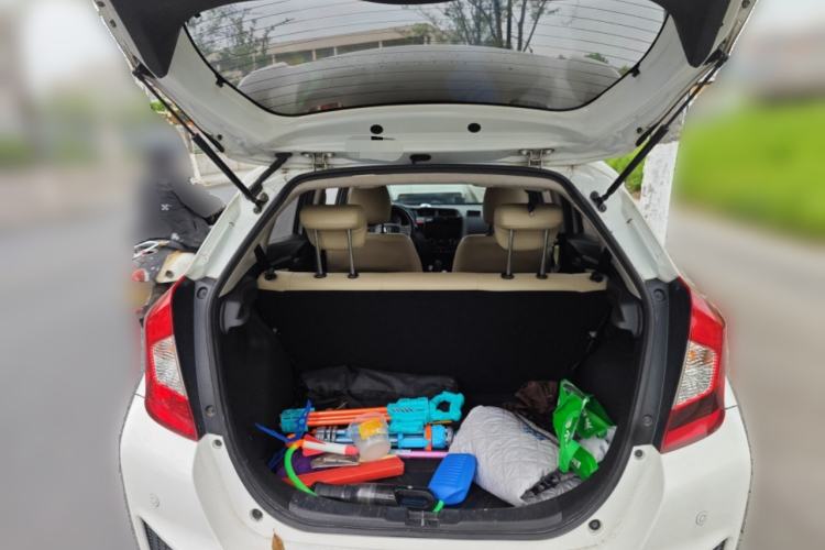 Used Honda Fit 2016 1.5L LXS CVT Comfort Sunroof Version
