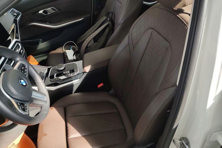 Used BMW 3 Series 2024 320Li M Sport Package Left Front Seat