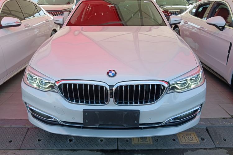 Used BMW 5 Series 2018 Facelifted 530Li Luxury Edition Premium Package