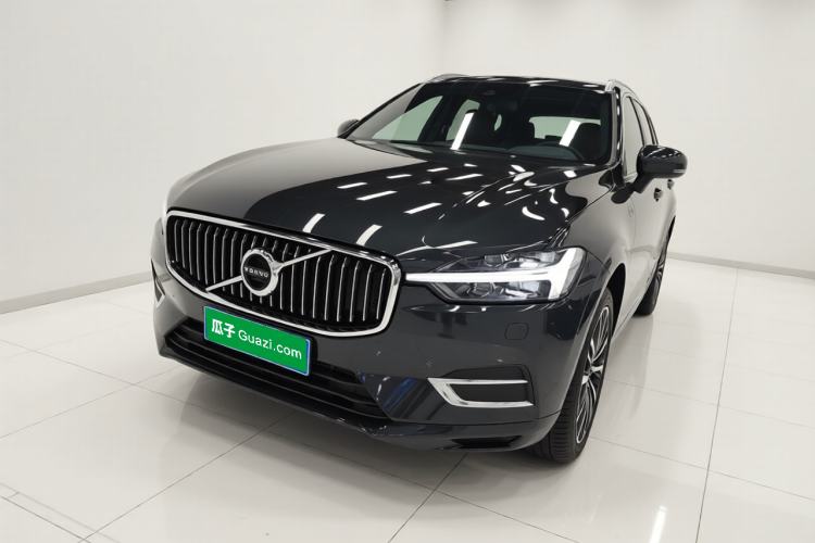 Used Volvo XC60 2021 T5 4x4 Smart Luxury Edition