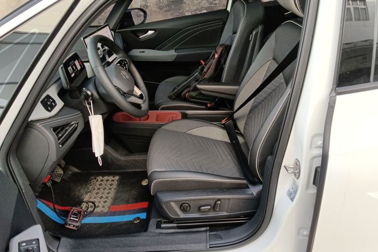 Used Volkswagen ID.3 2025 Smart Edition Outstanding Model Left Front Seat