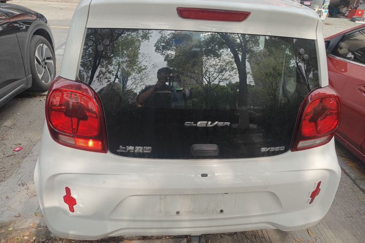 Used Roewe Clever 2021 302km All-Round Version Rear