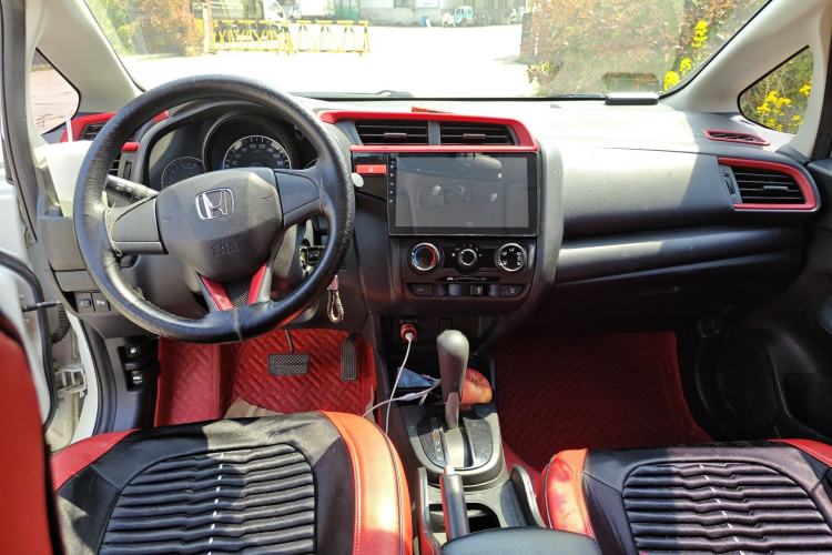 Used Honda Fit 2016 1.5L LXS CVT Comfort Sunroof Version
