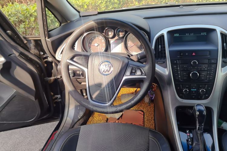 Used Buick GT 2012 XT 1.6T Fashion Sport Edition