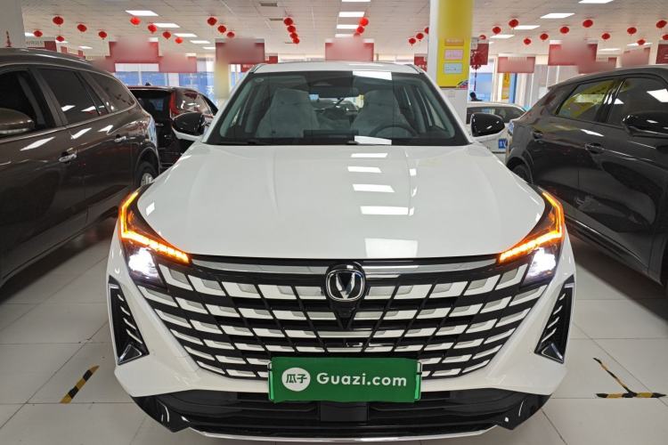 Used Changan UNI-Z New Energy 2025 Model, Smart New Blue Whale 125km Battleship+ Version
