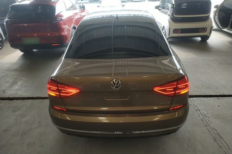 Used Volkswagen Passat 2016 330TSI DSG Luxury Edition