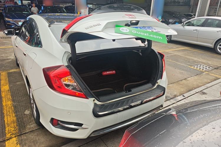 Used Honda Civic 2016 180TURBO CVT Comfort Version
