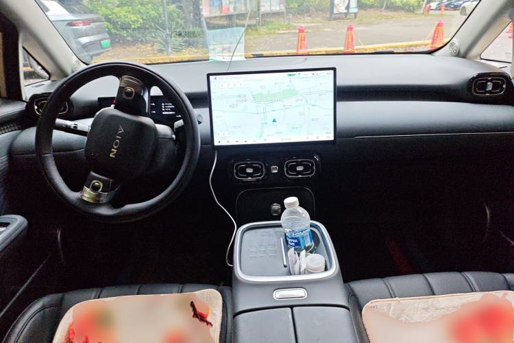 Used AION UT 2025 420 Intelligent Luxury Edition Center Console