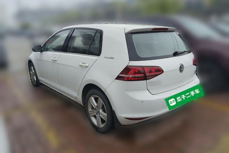 Used Volkswagen Golf 2017 230TSI Automatic Comfort Edition – Celebrating Milestone of One Million Units Rear Left 45 Deg