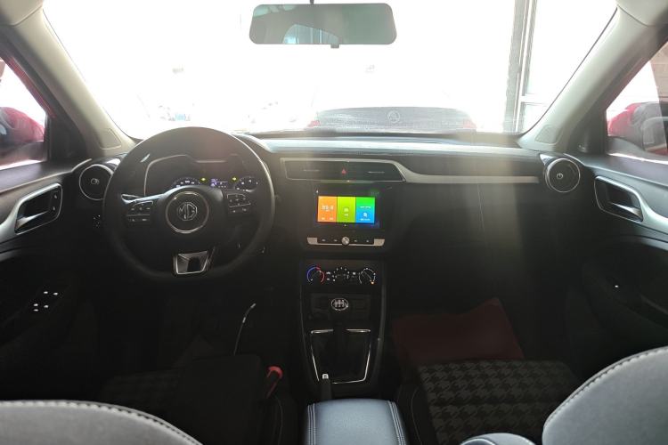 Used MG ZS 2020 Global Bestseller 1.5L Manual Comfort Edition Center Console