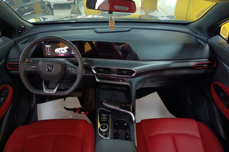 Used Changan UNI-T 2020 1.5T Prestige Version